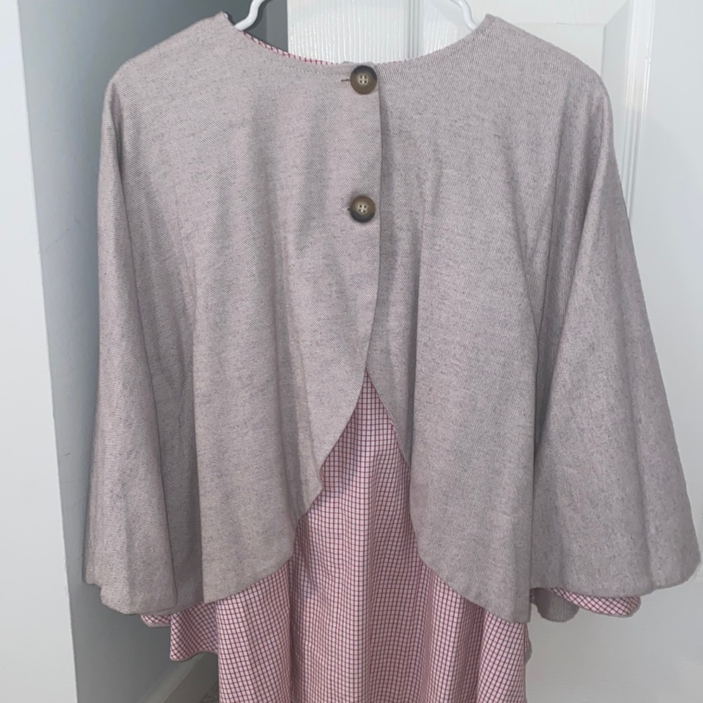 STUNNING- Bella Bliss Paris Taupe Cotton Poncho